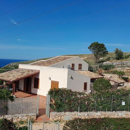 Mediterraneo Castellammare del Golfo Exterior foto