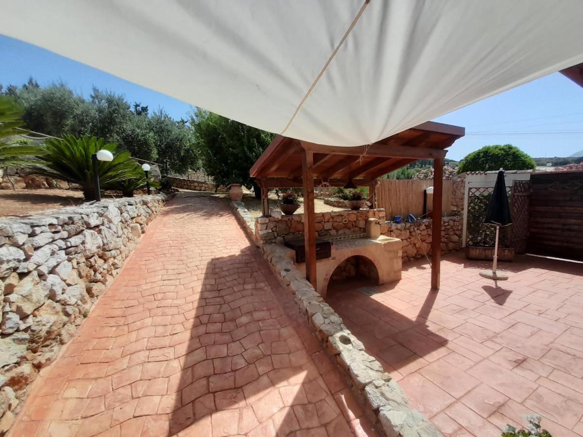 Mediterraneo Castellammare del Golfo Exterior foto