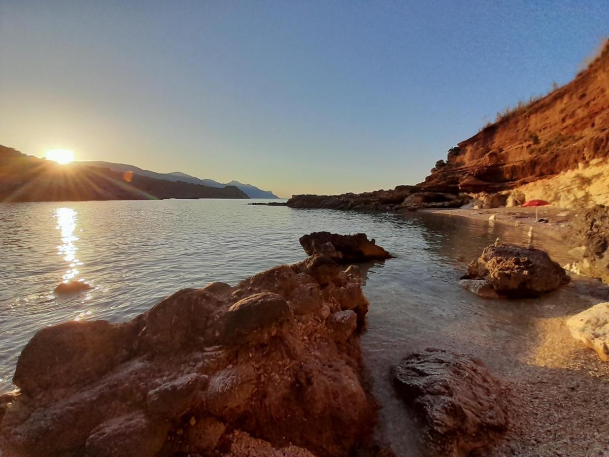Mediterraneo Castellammare del Golfo Exterior foto